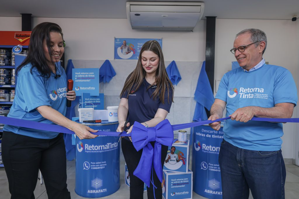 Programa RetornaTinta inaugura dois pontos de entrega de sobras de tintas em São Paulo